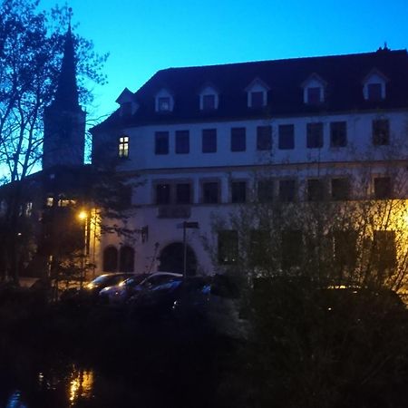 Haus Zum Kleinen Helm Lägenhet Erfurt Exteriör bild