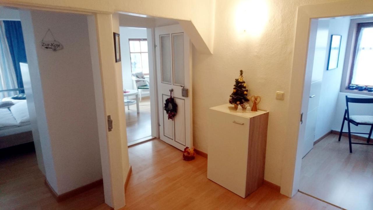 Haus Zum Kleinen Helm Lägenhet Erfurt Exteriör bild