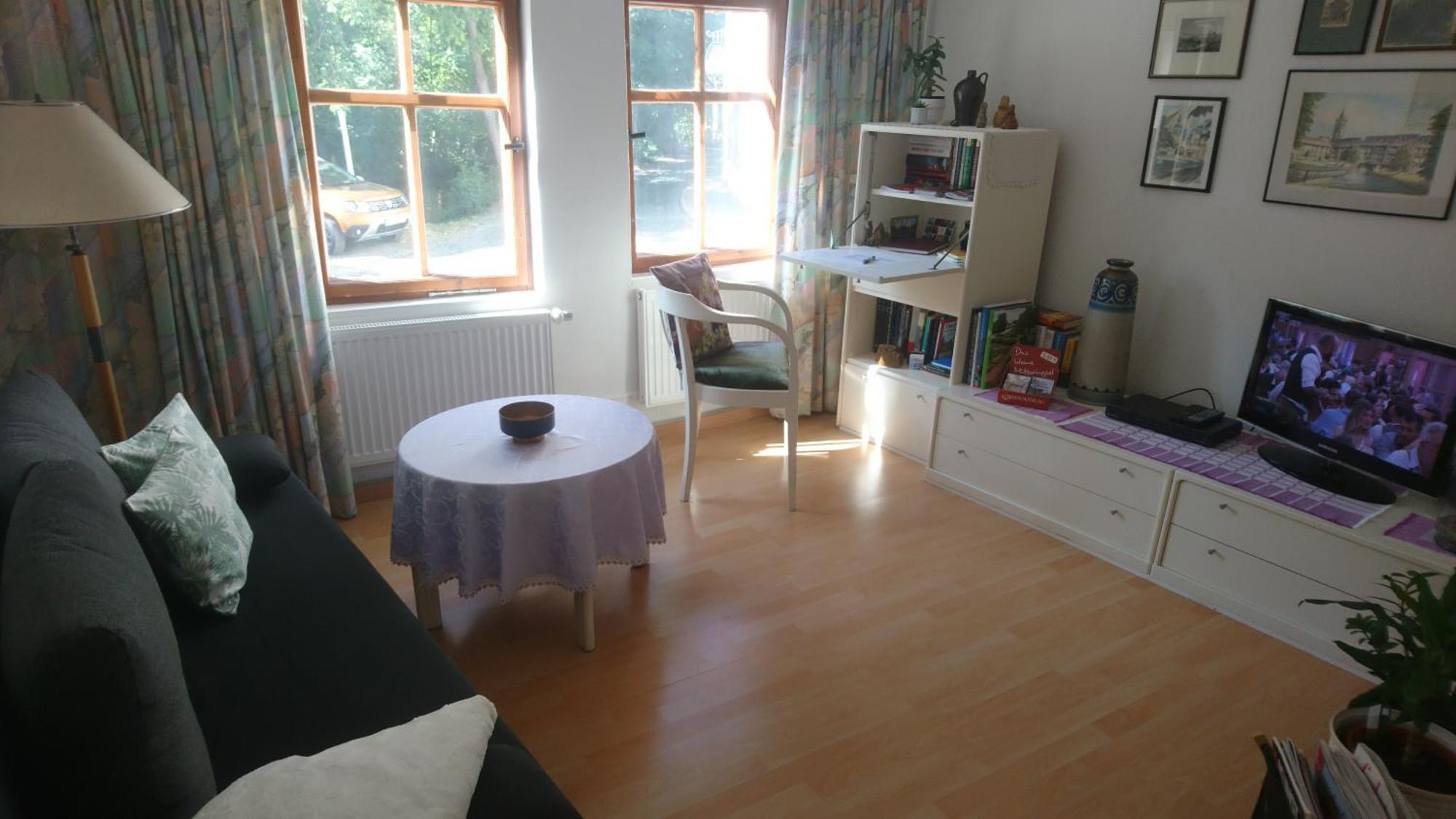Haus Zum Kleinen Helm Lägenhet Erfurt Exteriör bild